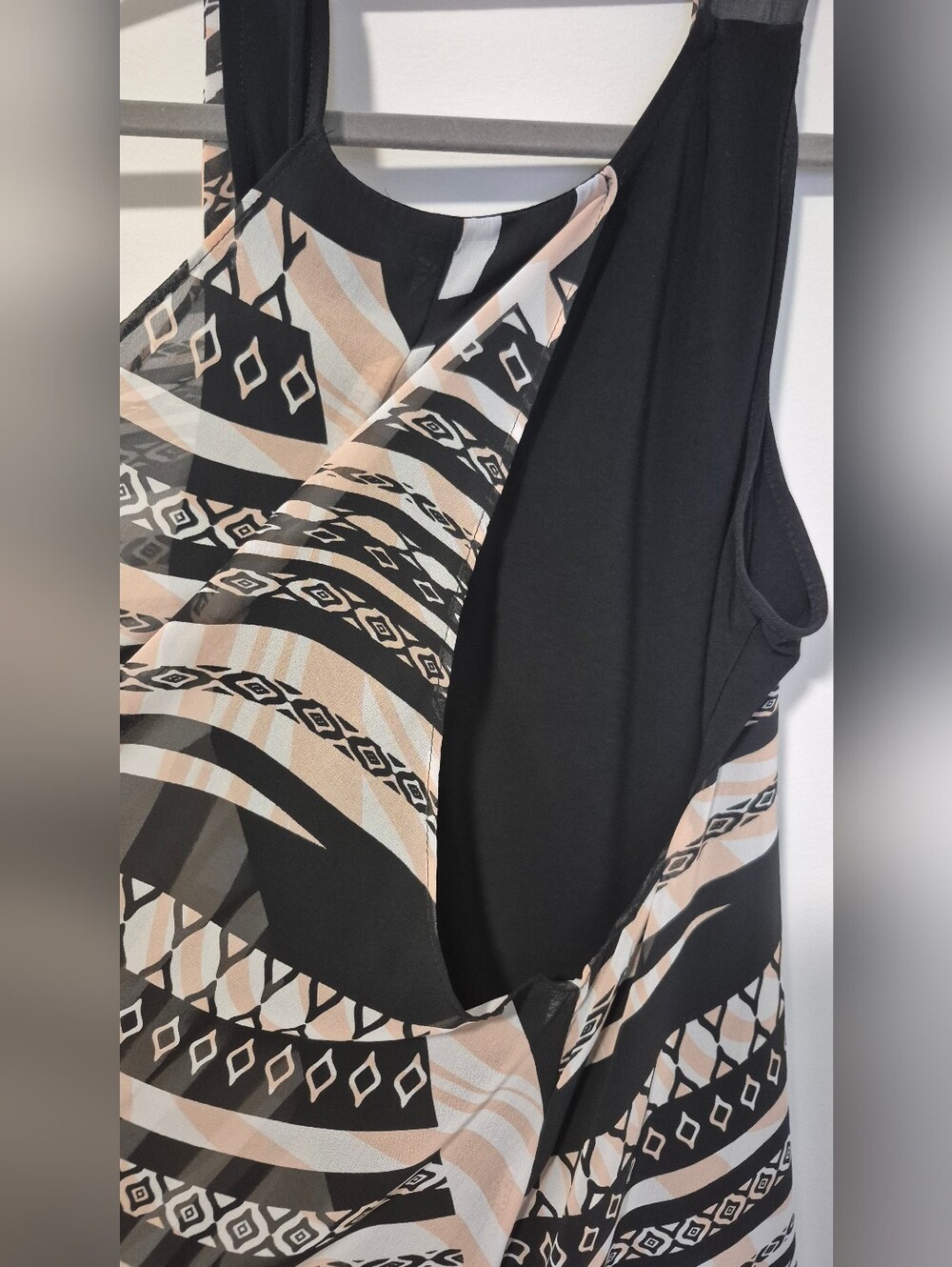 Joseph Ribkoff Sleeveless Abstract Print High Low Dress Size 10 - Picture 6 of 6